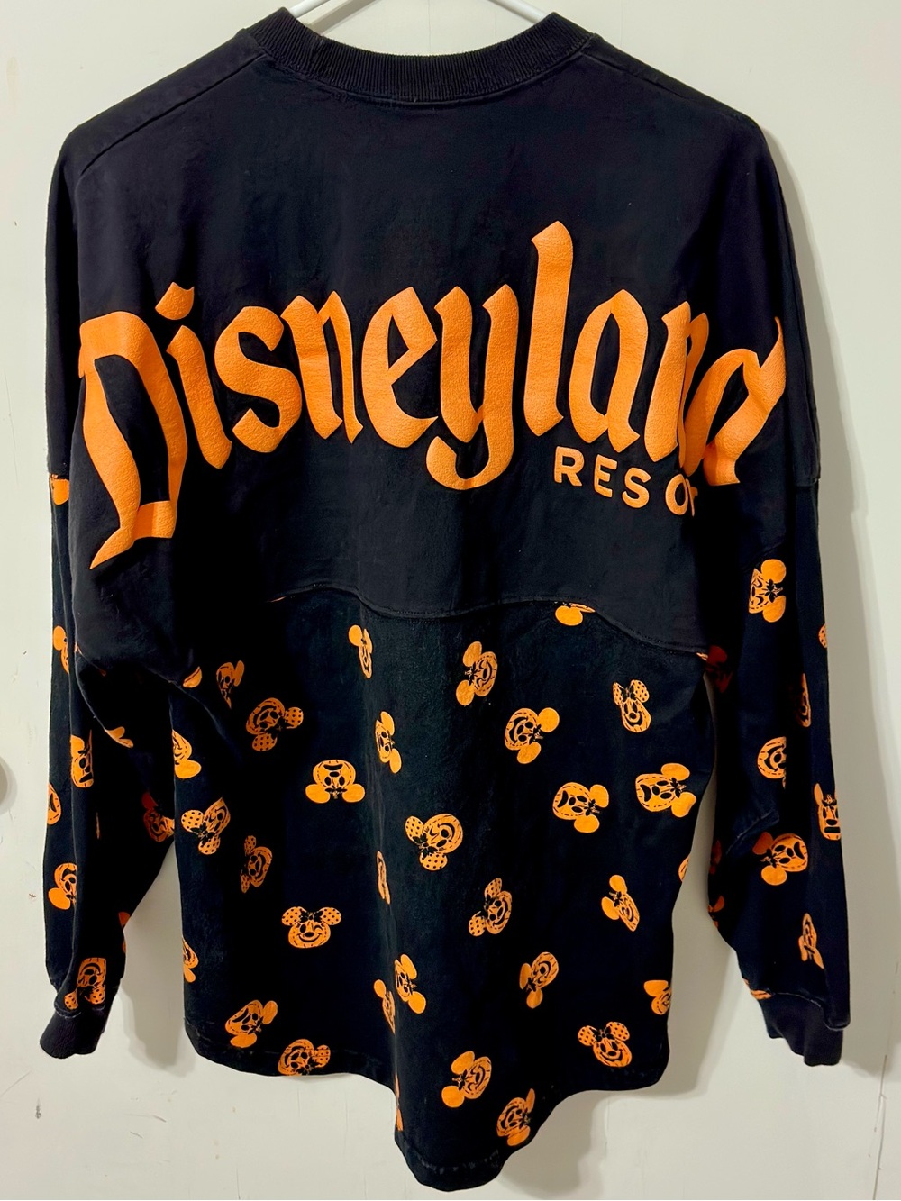Disneyland Resort Halloween Mickey Jack-o-Lantern Pumpkin Spirit Jersey Adult M